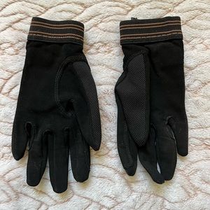 Ariat riding gloves